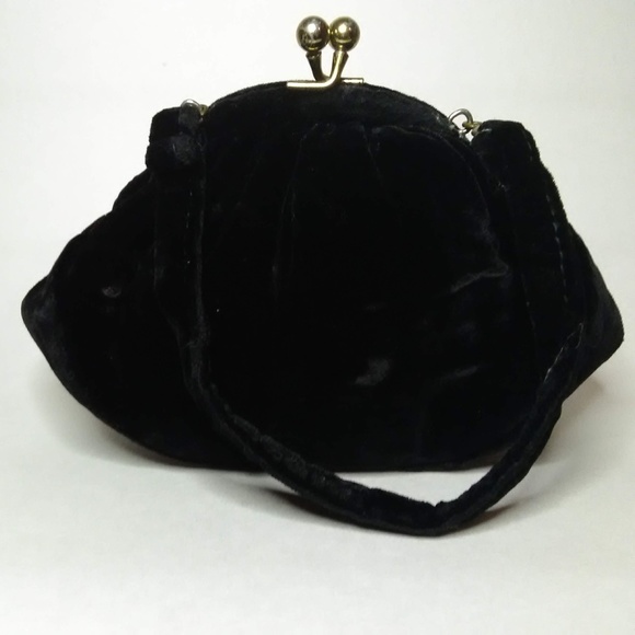 Handbags - Late 1930's Authentic Vintage Black Velvet Purse